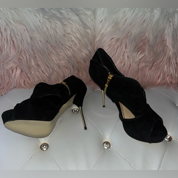NEW Colin Stuart Black Suede Gold Metal Heel Cutout Ankle Booties Size 11B - Picture 15 of 16